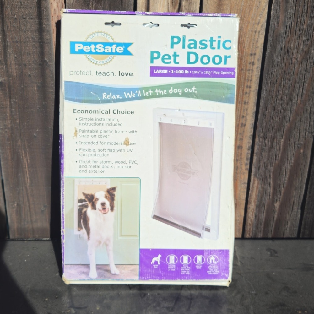 PetSafe PPA00-10960 Plastic Pet Door Large for Dogs 1-100 lbs Flap Opening - New